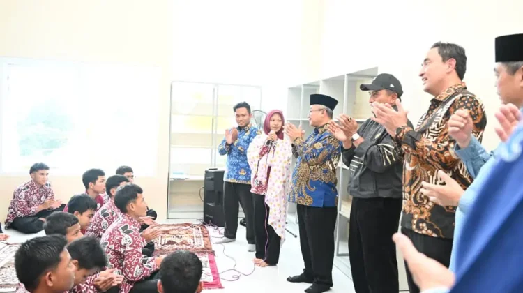 Sekolah Rakyat Bukti Negara Hadir Berikan Pendidikan Gratis
